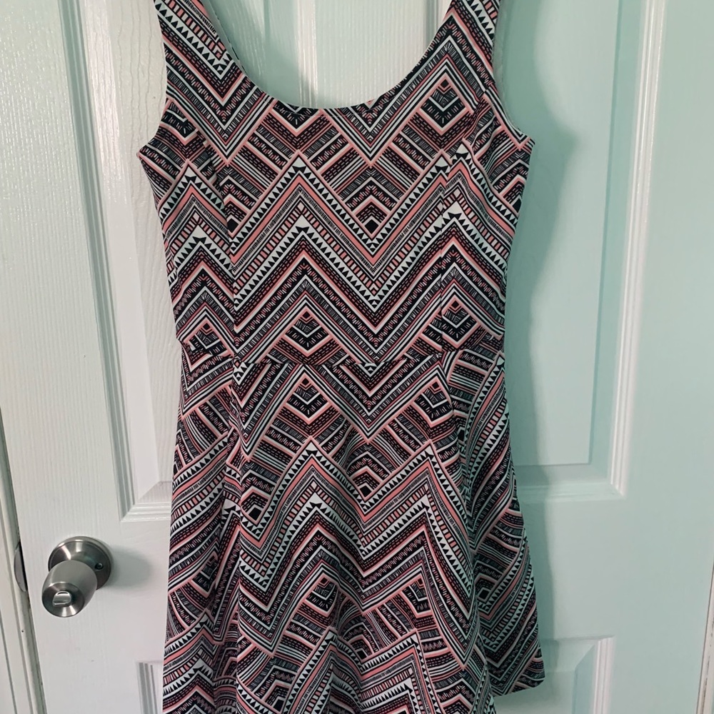 Geometrical shaped dress